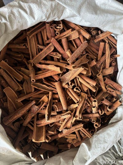 spice_25686_75735664_1.jpg
